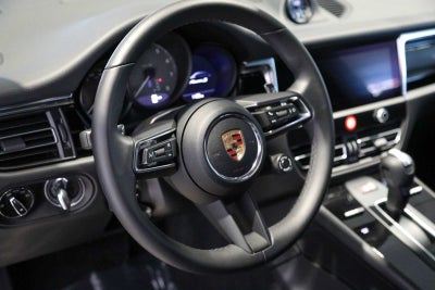 2025 Porsche Macan Macan S