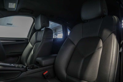 2025 Porsche Macan Macan S
