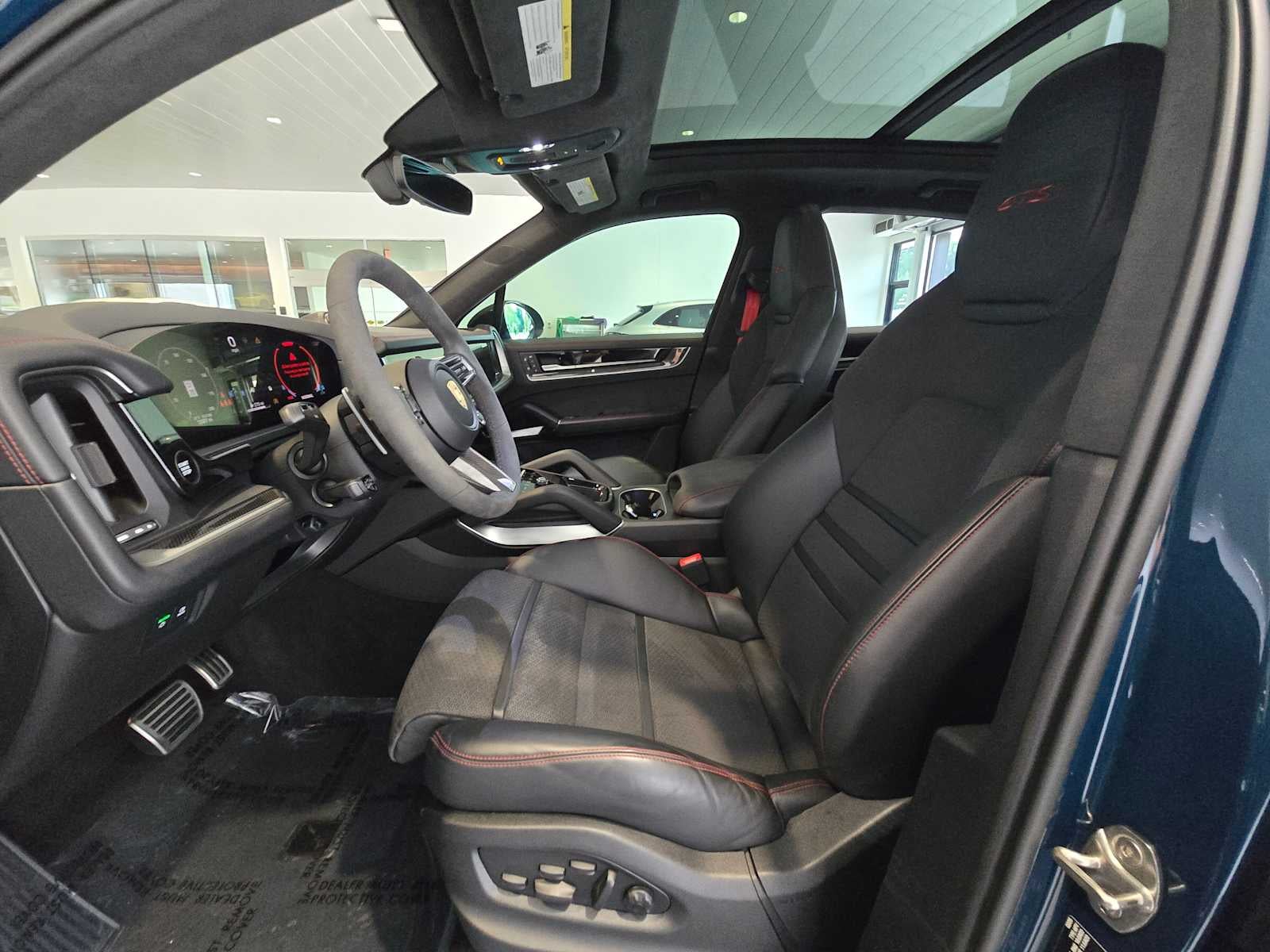 2025 Porsche Cayenne Cayenne GTS