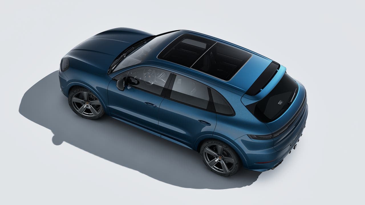 2025 Porsche Cayenne GTS