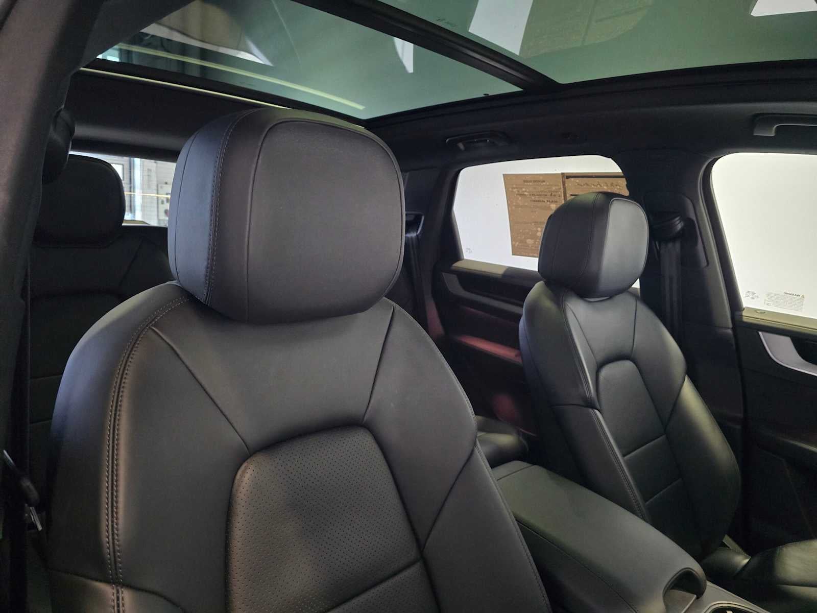 2024 Porsche Cayenne S