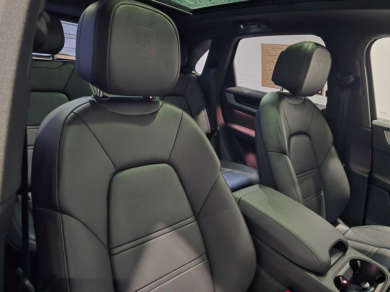 2024 Porsche Cayenne S E-Hybrid