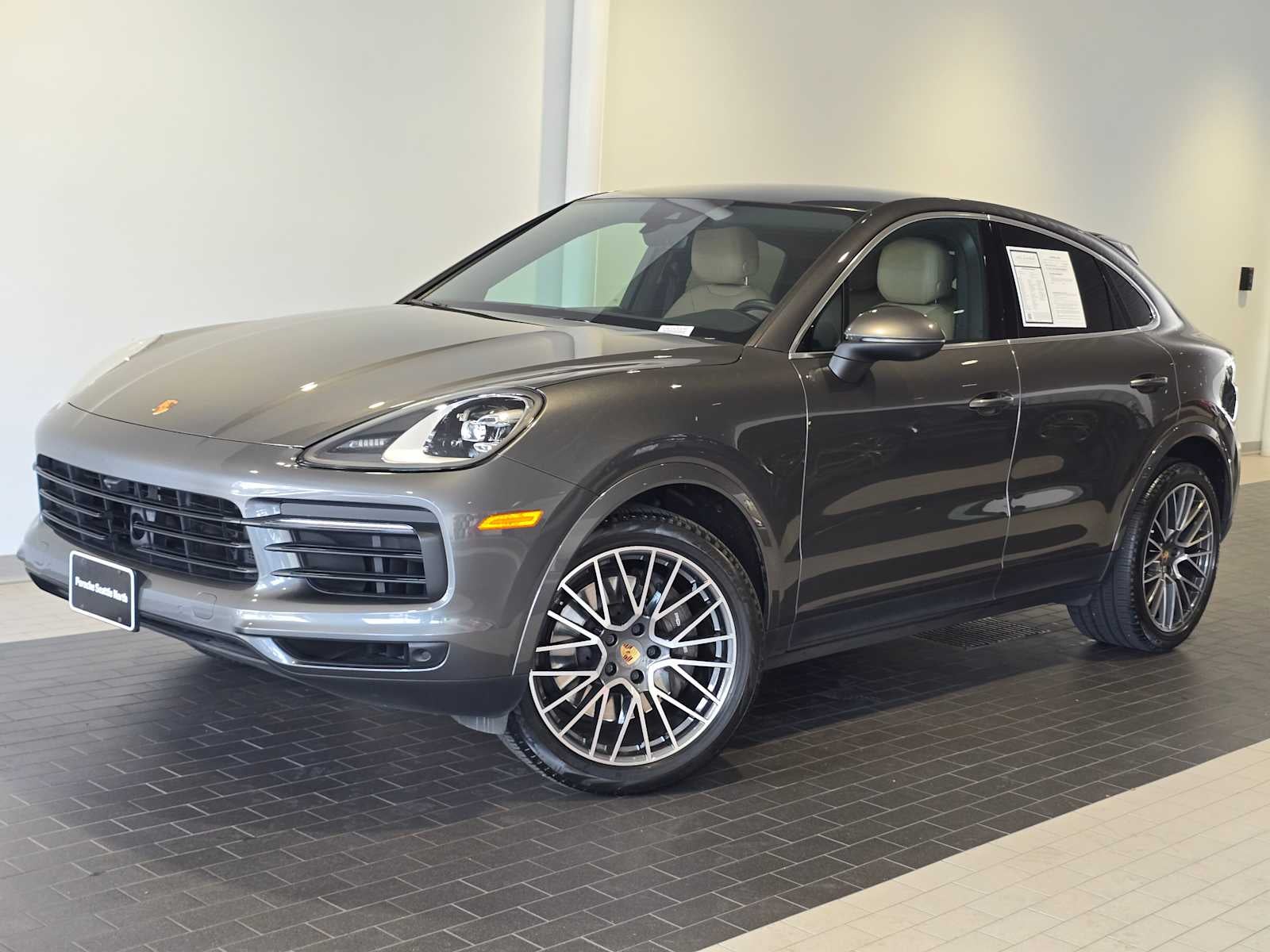 2023 Porsche Cayenne Cayenne Coupe