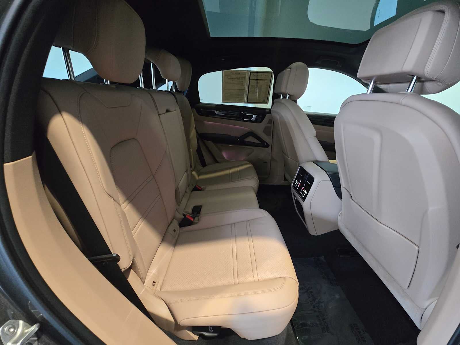 2023 Porsche Cayenne Cayenne Coupe