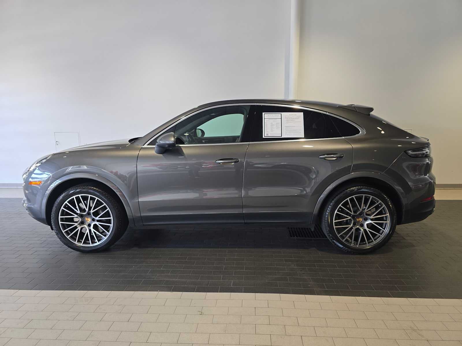 2023 Porsche Cayenne Cayenne Coupe