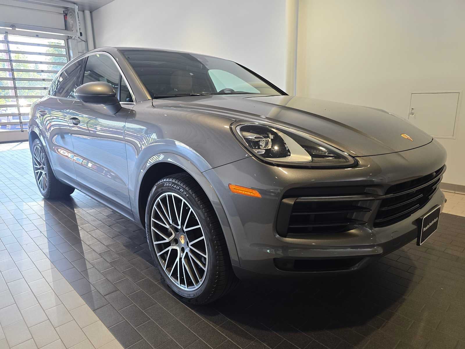 2023 Porsche Cayenne Cayenne Coupe