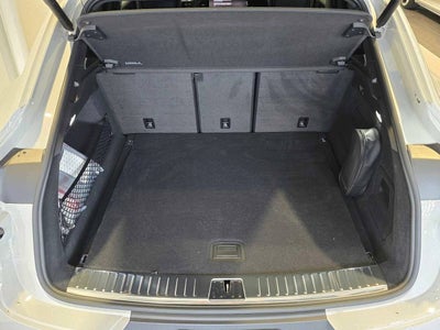 2025 Porsche Cayenne Base