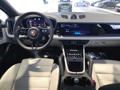 2026 Porsche Cayenne Base