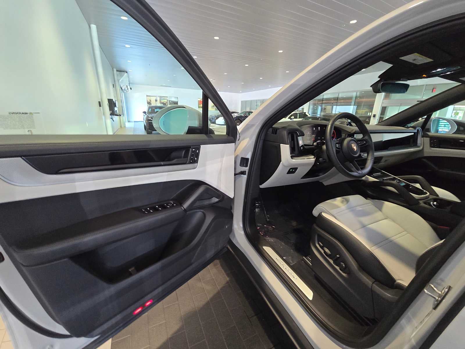 2026 Porsche Cayenne Base