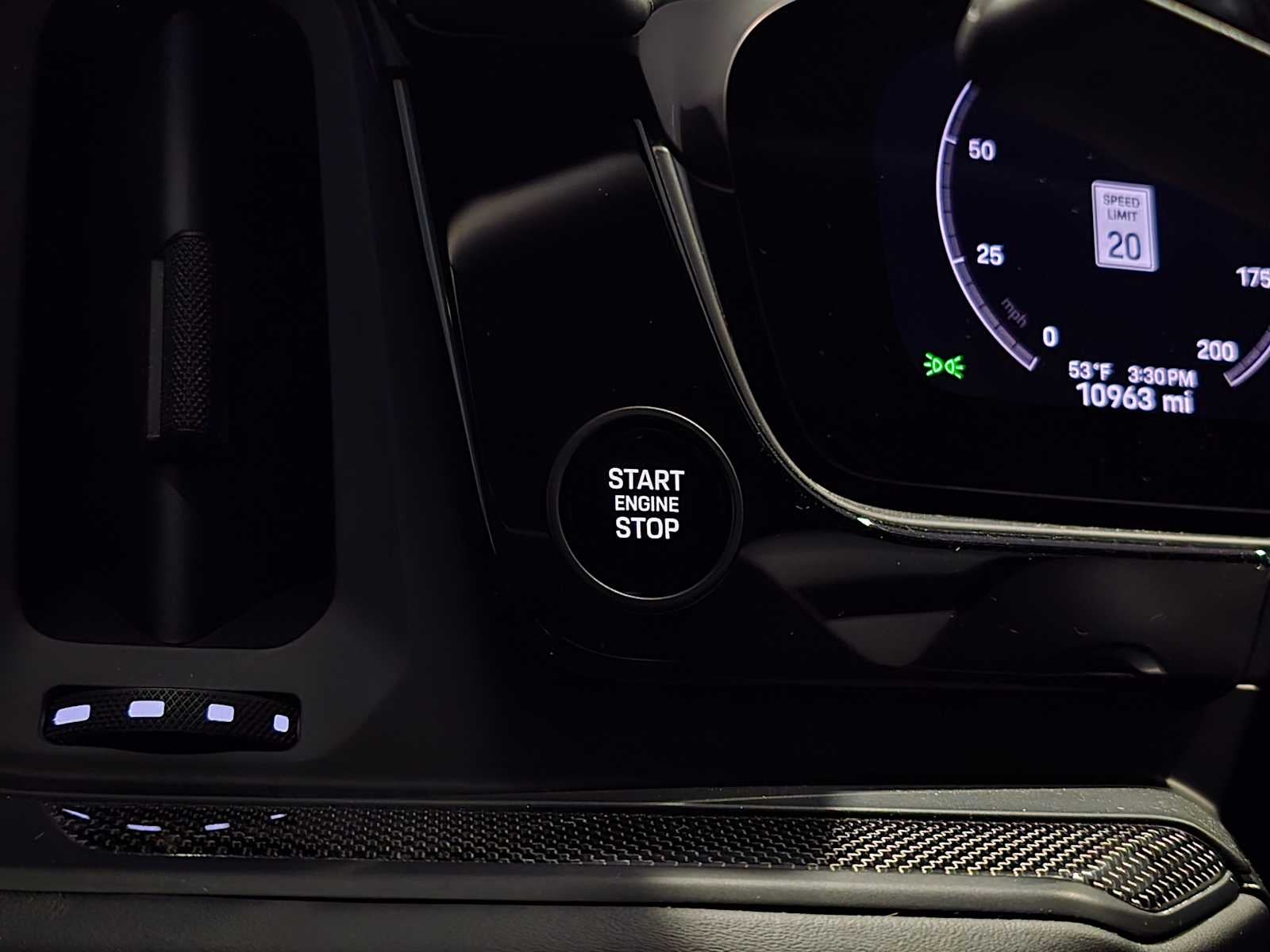 2025 Porsche Cayenne GTS