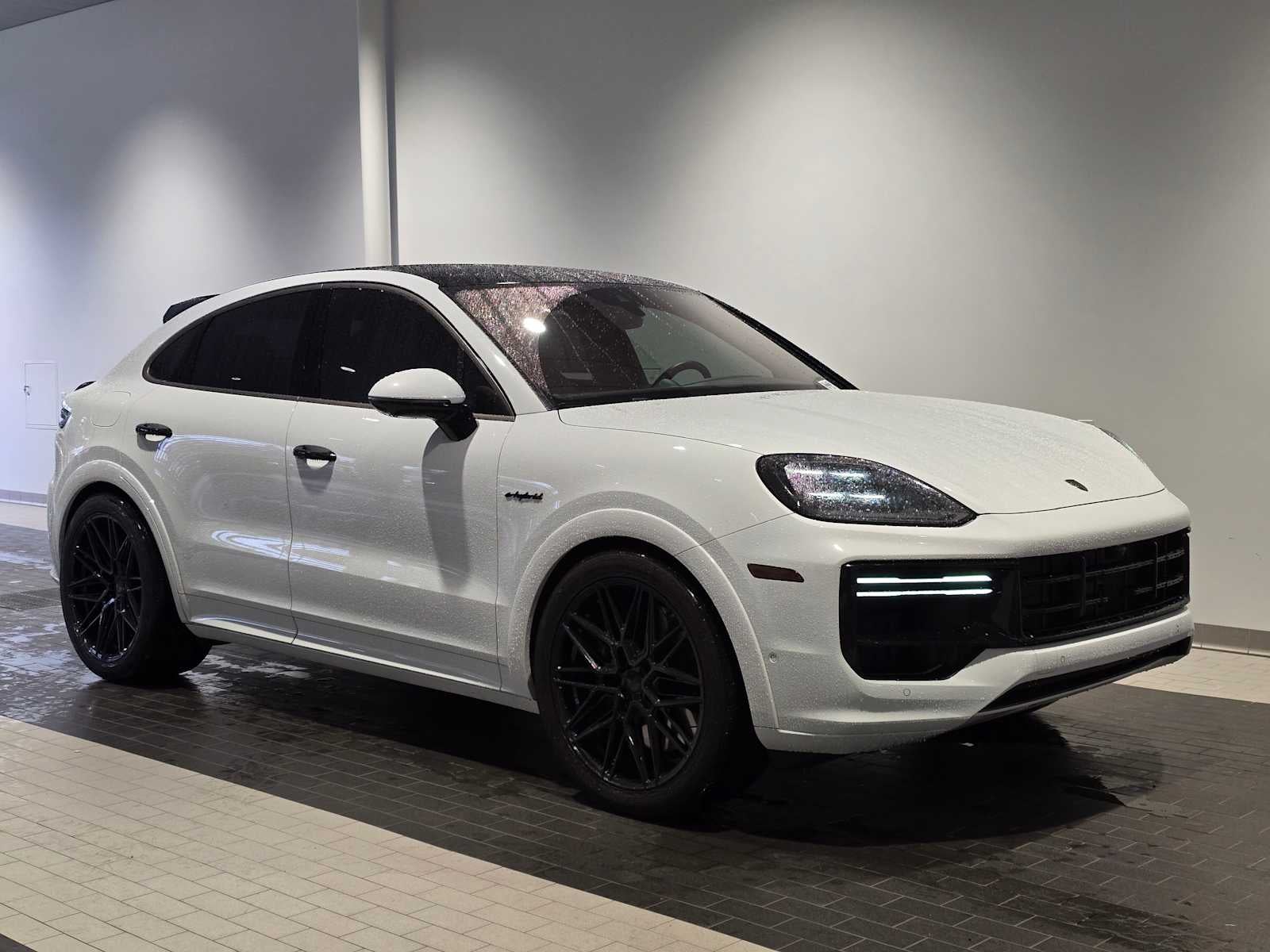 2025 Porsche Cayenne Turbo E-Hybrid