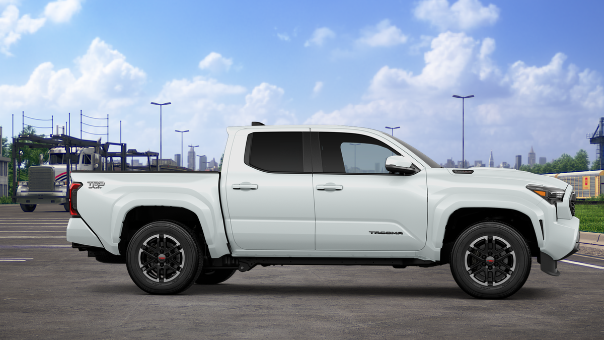 2026 Toyota Tacoma i-FORCE MAX Tacoma TRD Sport