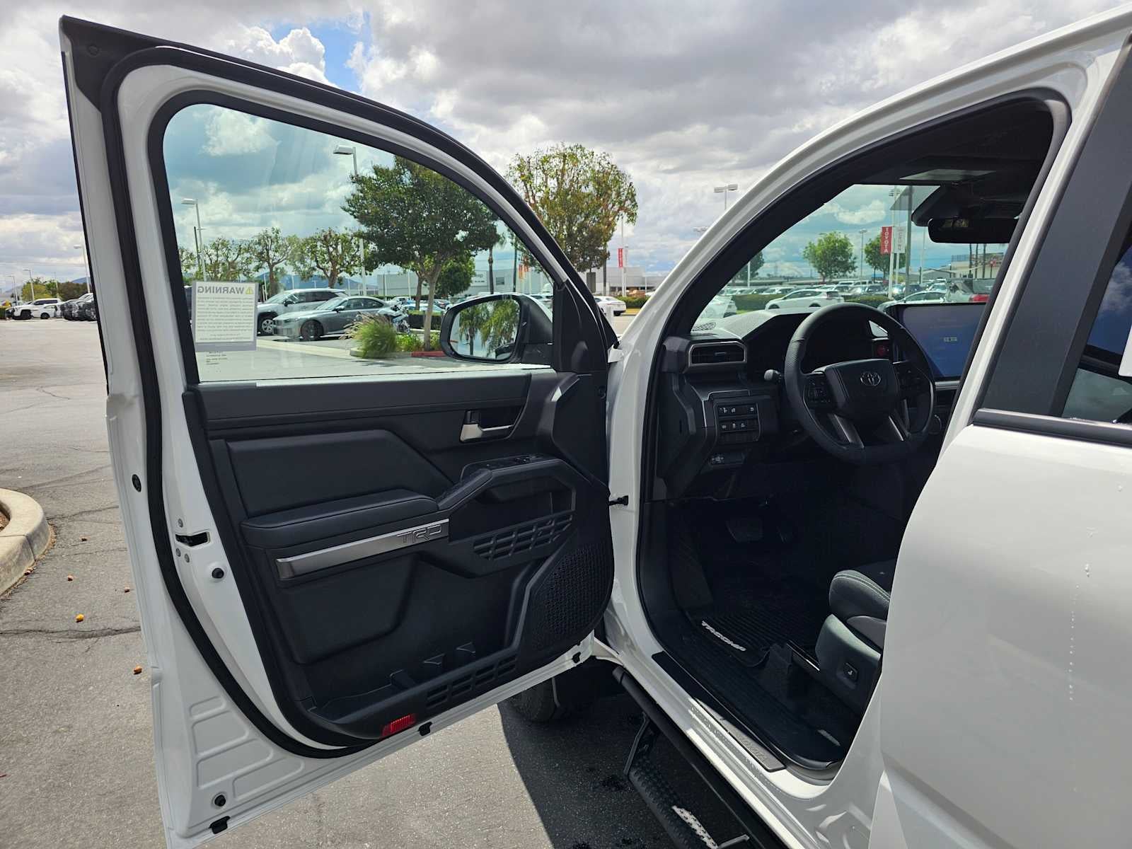 2026 Toyota Tacoma TRD Off Road Hybrid