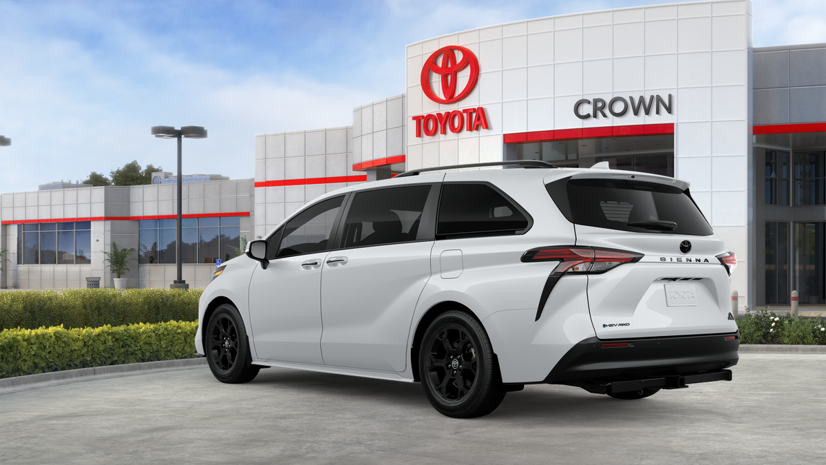 2026 Toyota Sienna Woodland Edition