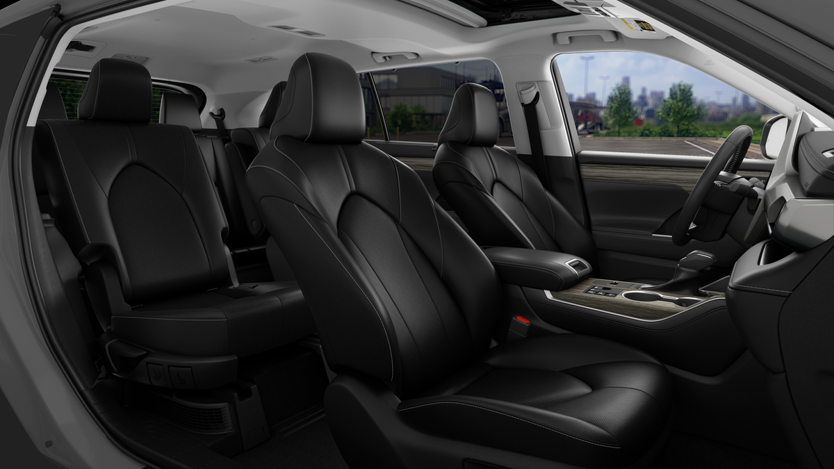 2026 Toyota Highlander Hybrid Limited