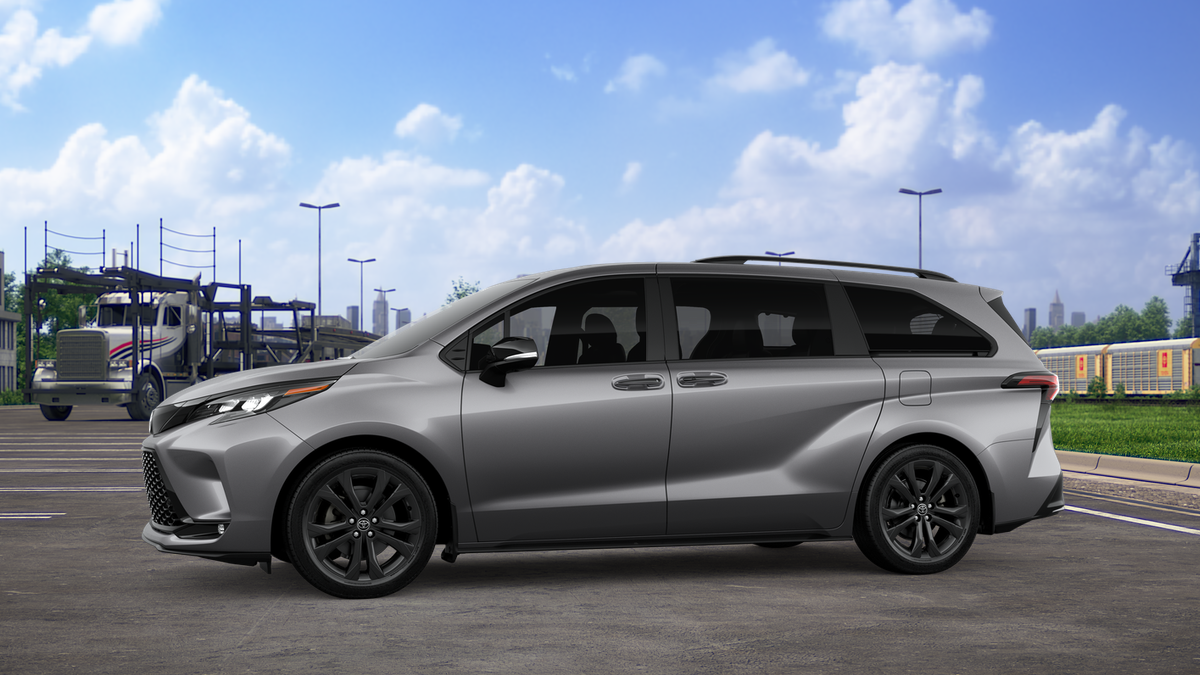 2026 Toyota Sienna XSE