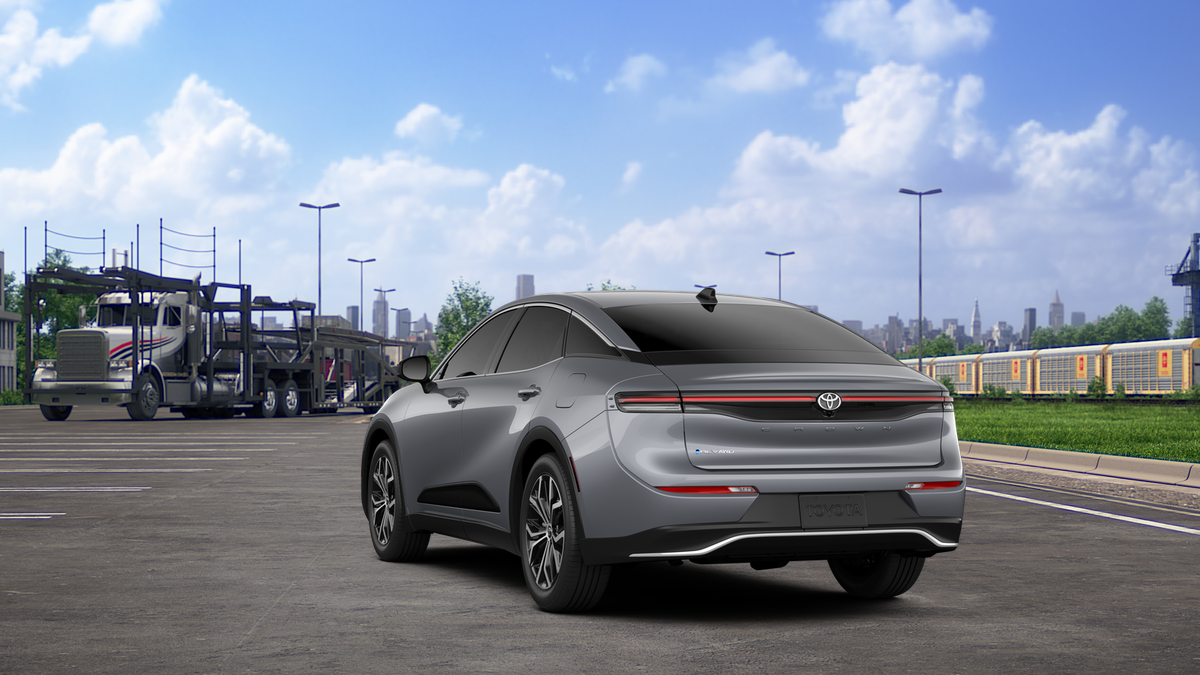 2026 Toyota Toyota Crown XLE