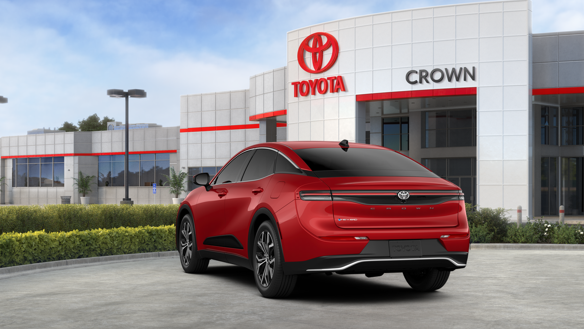 2026 Toyota Toyota Crown XLE