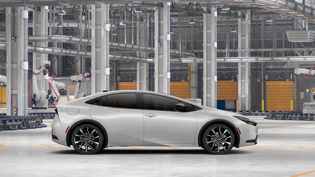 2026 Toyota Prius Plug-in Hybrid XSE
