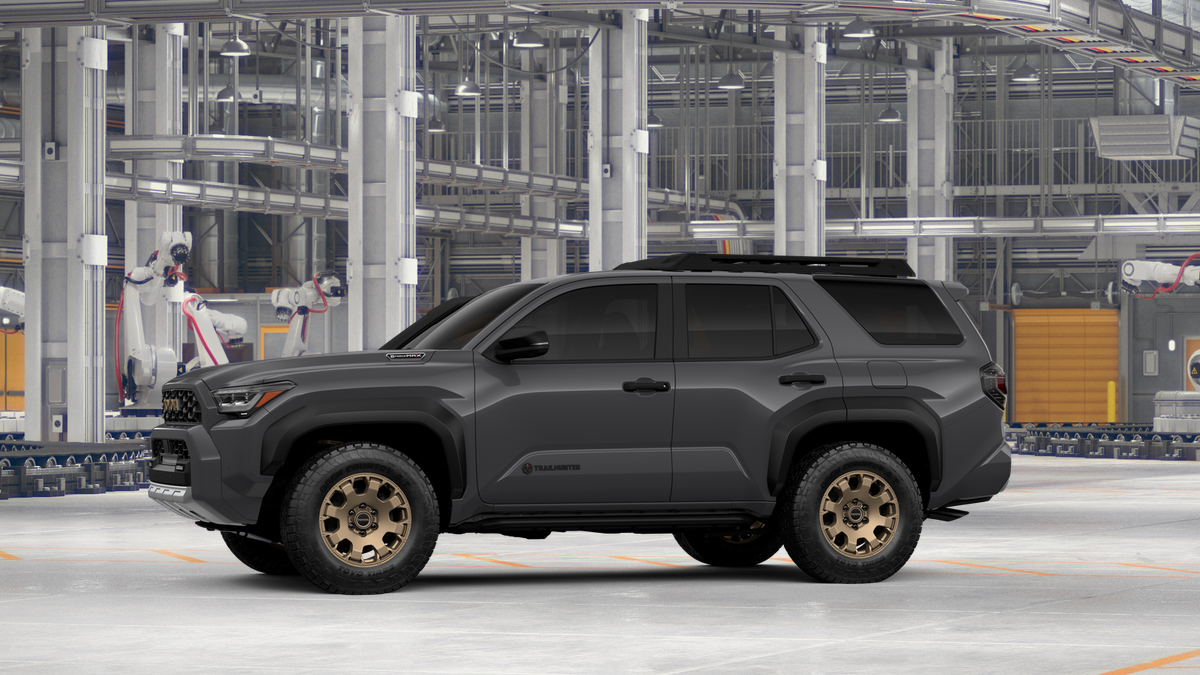 2026 Toyota 4Runner i-FORCE MAX 4Runner Trailhunter
