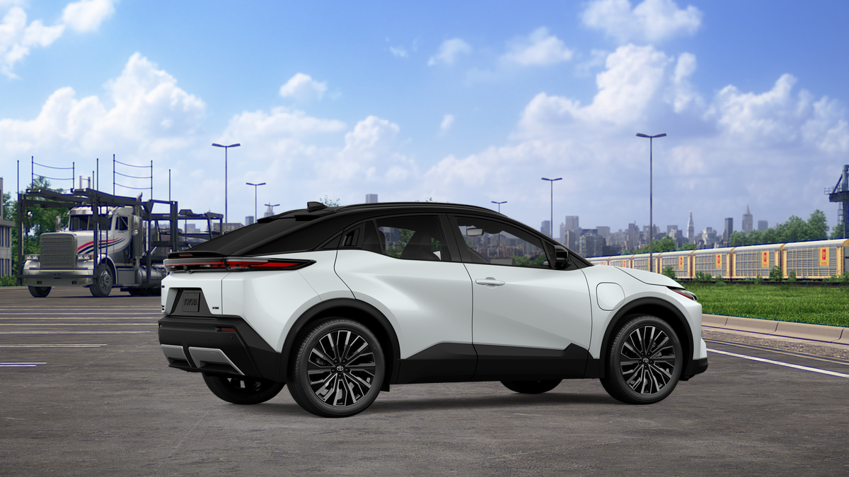 2026 Toyota C-HR XSE