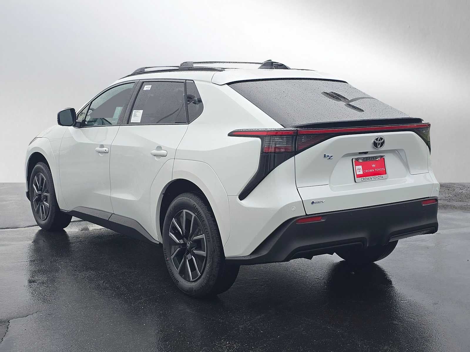 2026 Toyota bZ XLE Plus