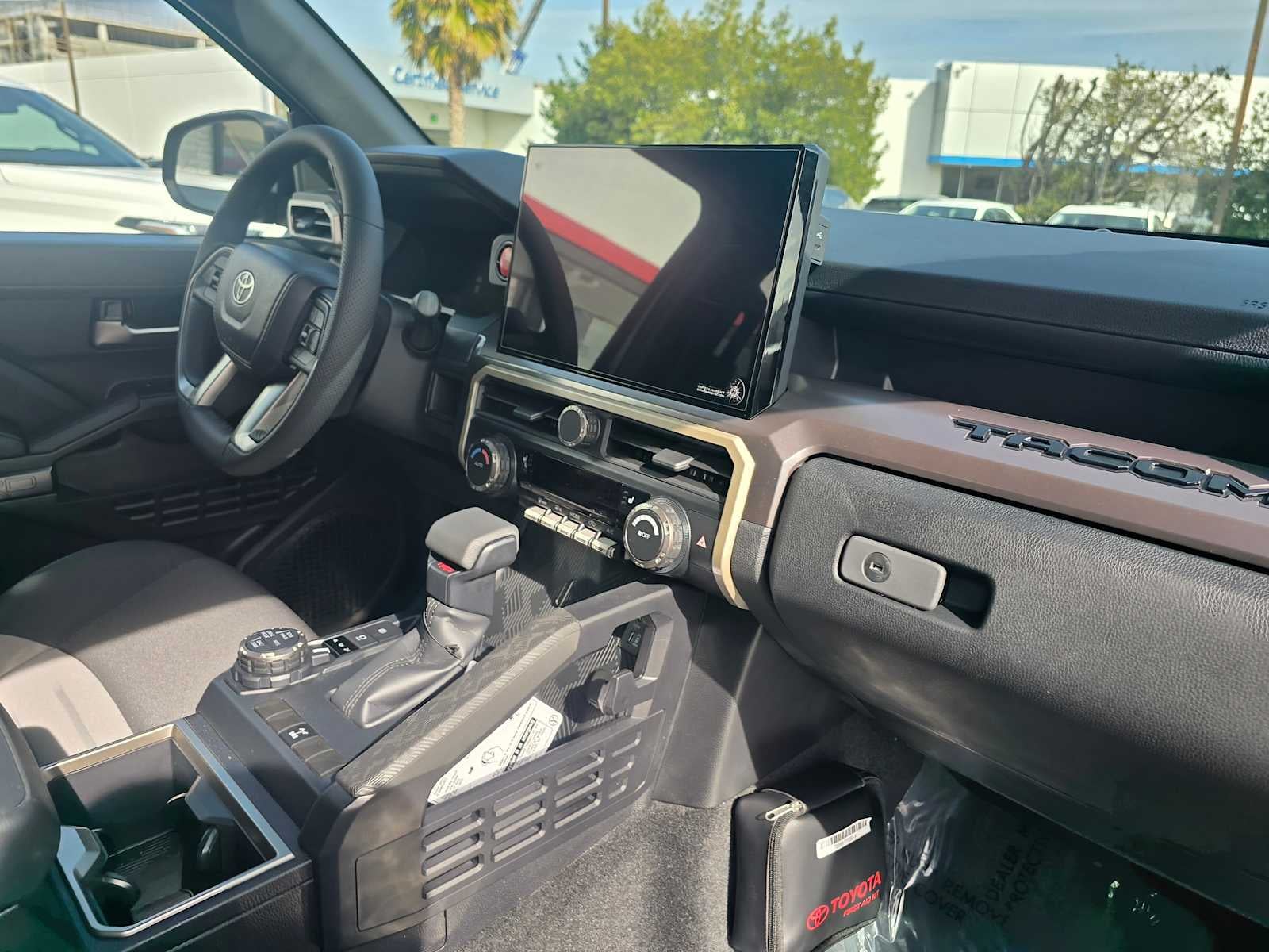 2026 Toyota Tacoma i-FORCE MAX Tacoma TRD Off-Road