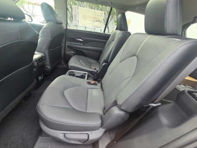 2026 Toyota Grand Highlander Platinum