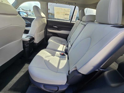 2026 Toyota Grand Highlander Hybrid XLE