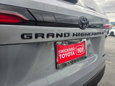 2026 Toyota Grand Highlander Hybrid Nightshade