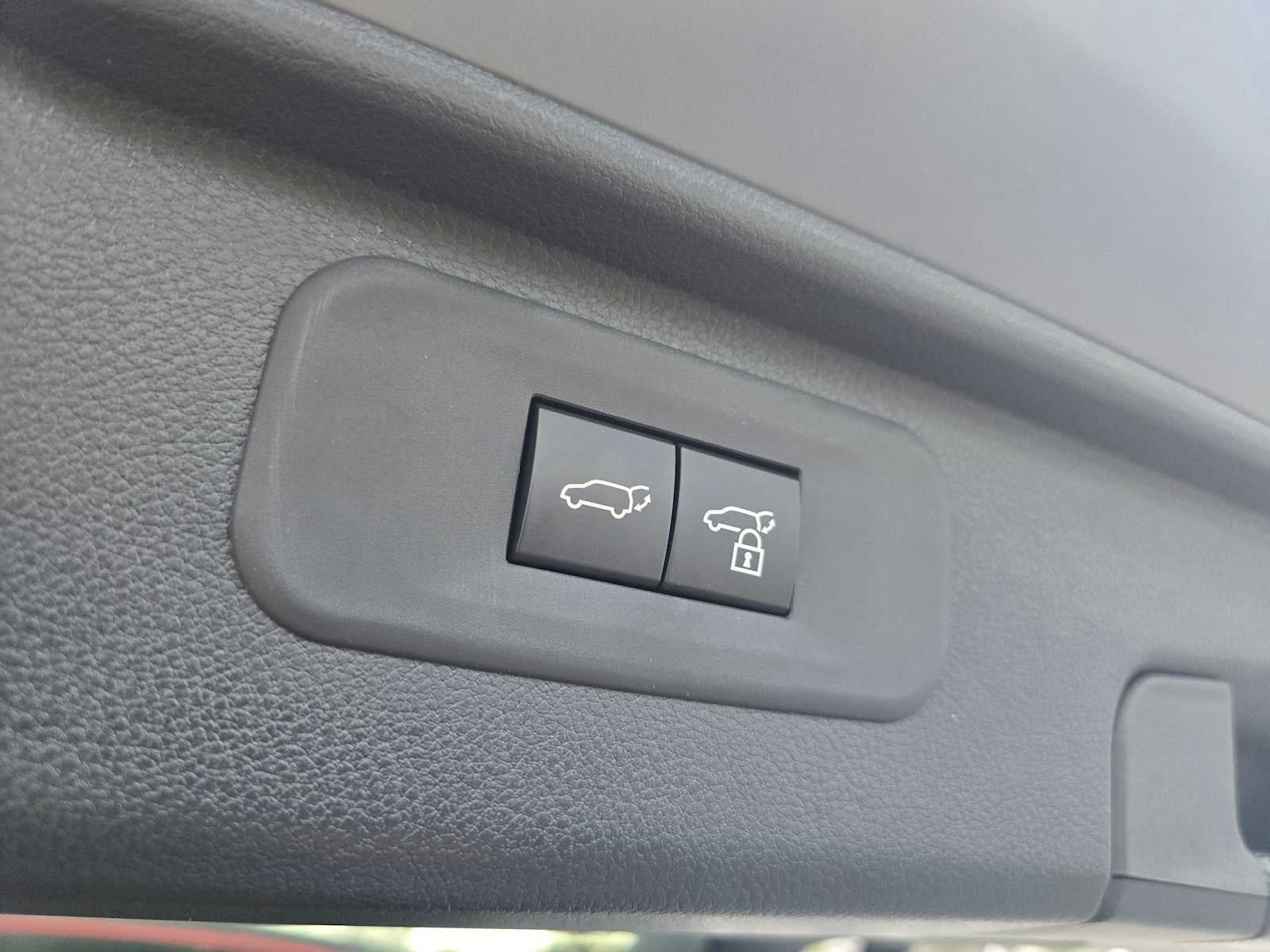 2026 Toyota Grand Highlander Hybrid Nightshade