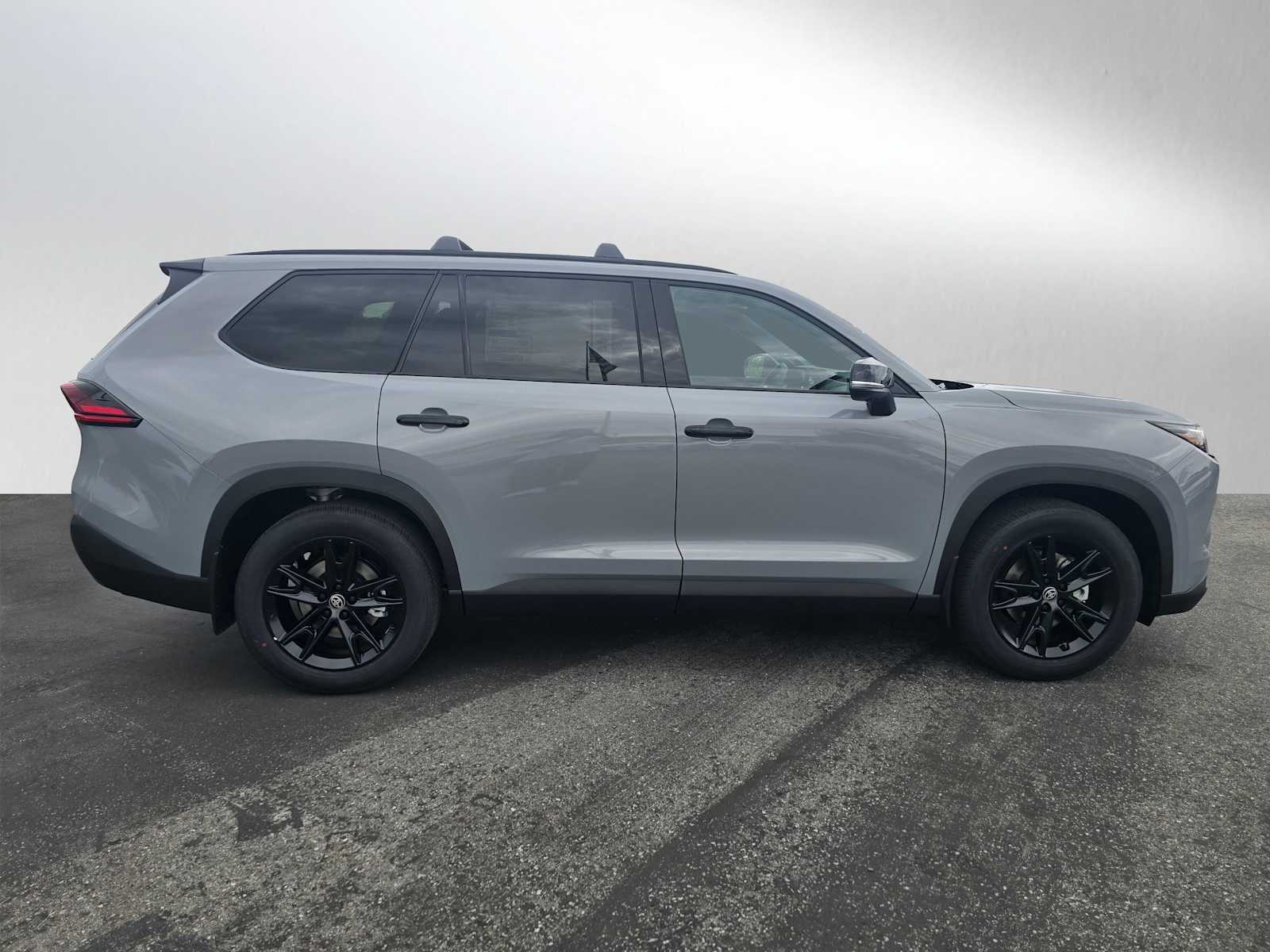 2026 Toyota Grand Highlander Hybrid Nightshade