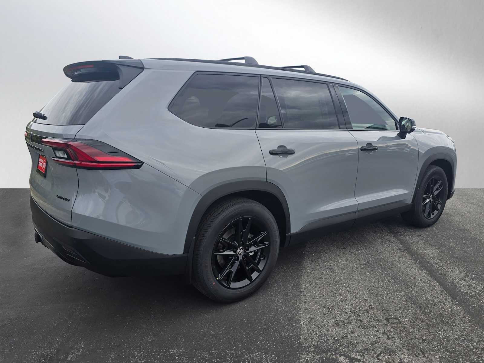 2026 Toyota Grand Highlander Hybrid Nightshade