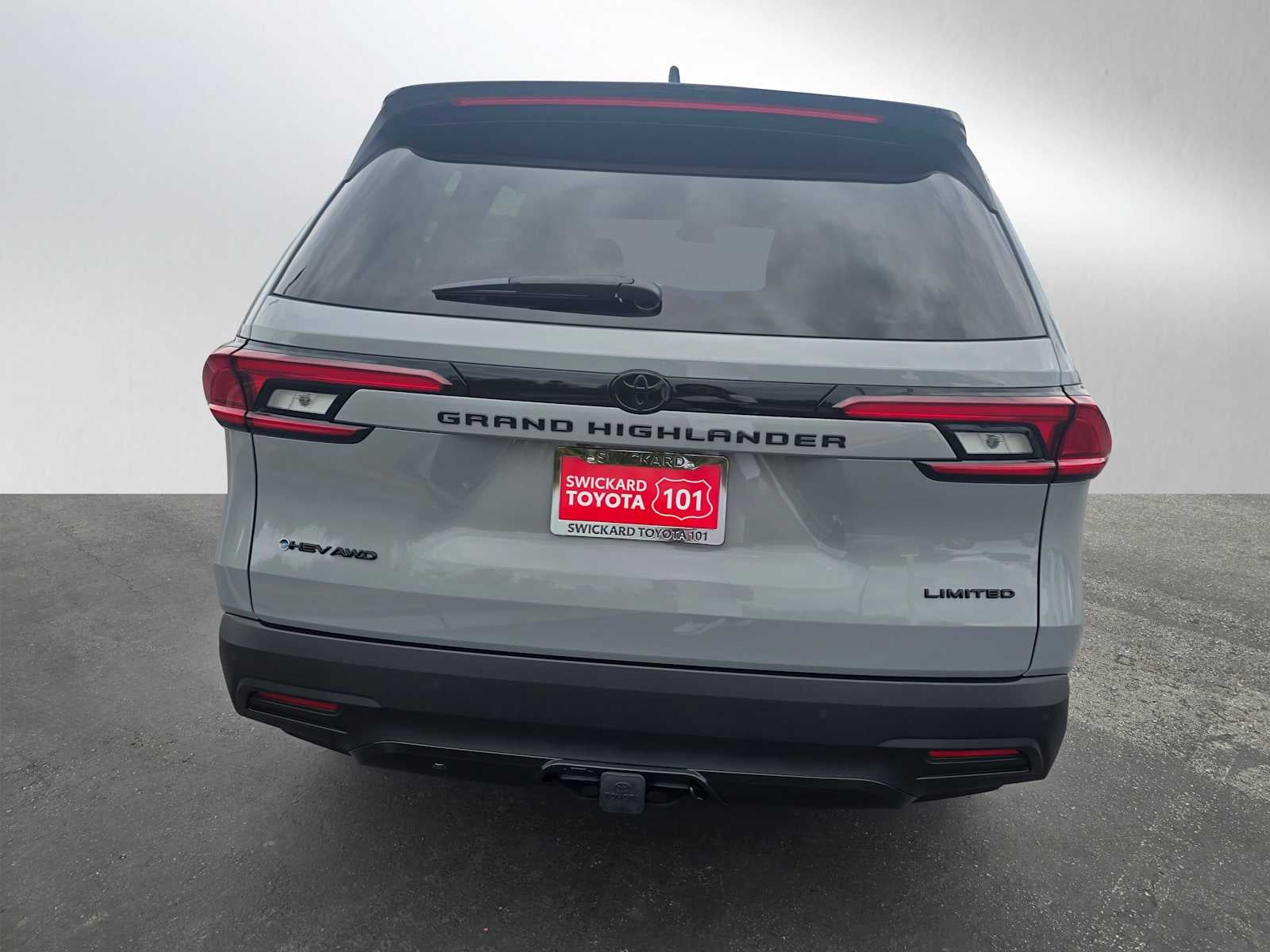 2026 Toyota Grand Highlander Hybrid Nightshade