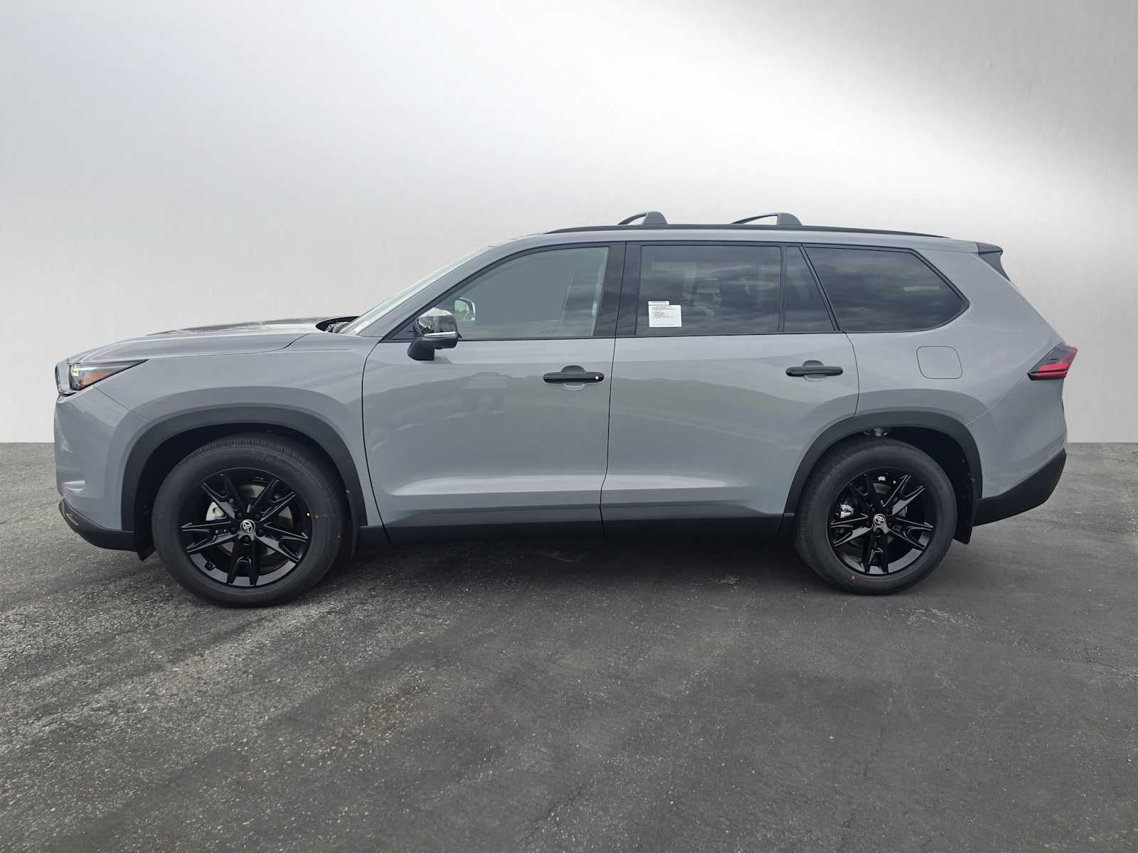 2026 Toyota Grand Highlander Hybrid Nightshade