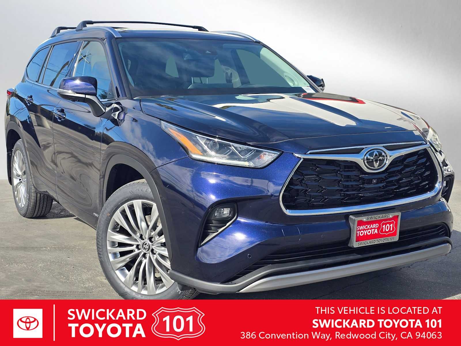 2026 Toyota Highlander Hybrid Platinum