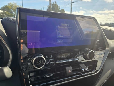 2026 Toyota Highlander Hybrid Platinum