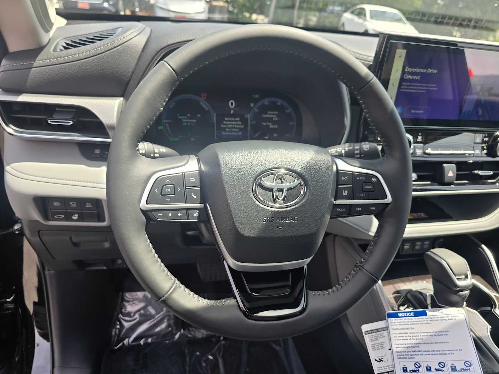 2026 Toyota Highlander Hybrid Platinum