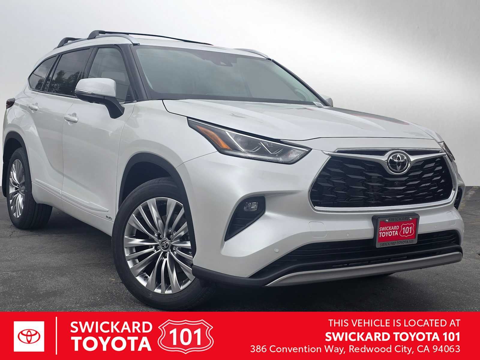 2026 Toyota Highlander Hybrid Platinum