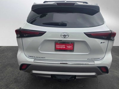 2026 Toyota Highlander Hybrid Platinum