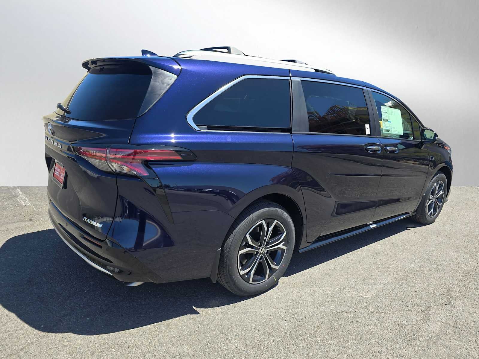 2026 Toyota Sienna Platinum