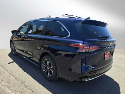 2026 Toyota Sienna Platinum