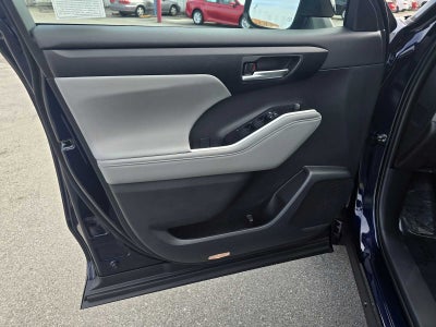 2026 Toyota Highlander Hybrid XLE