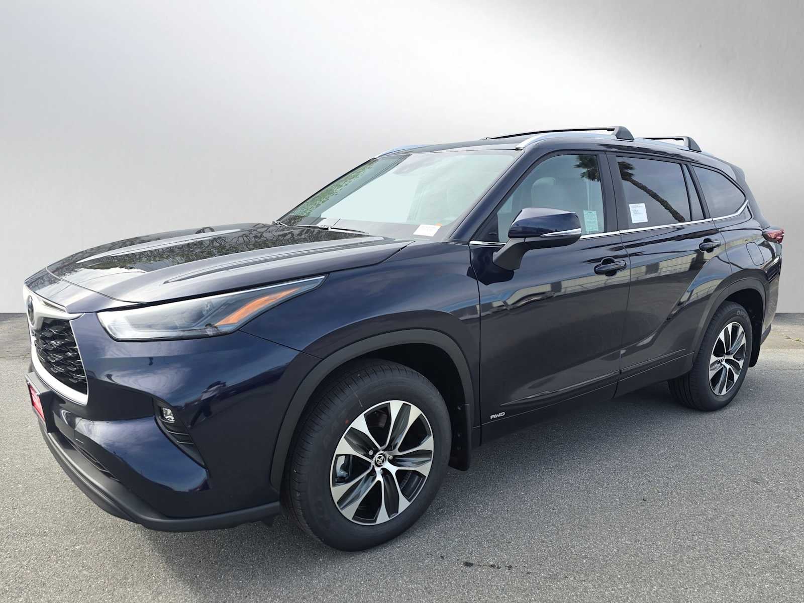 2026 Toyota Highlander Hybrid XLE