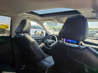 2026 Toyota Highlander Hybrid Limited