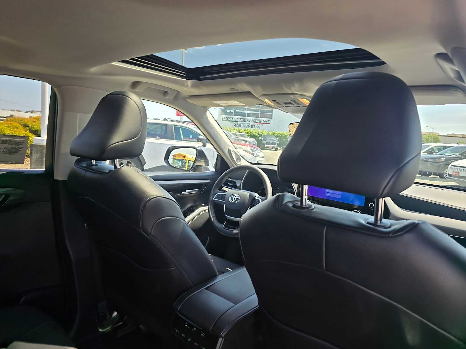 2026 Toyota Highlander Hybrid Limited