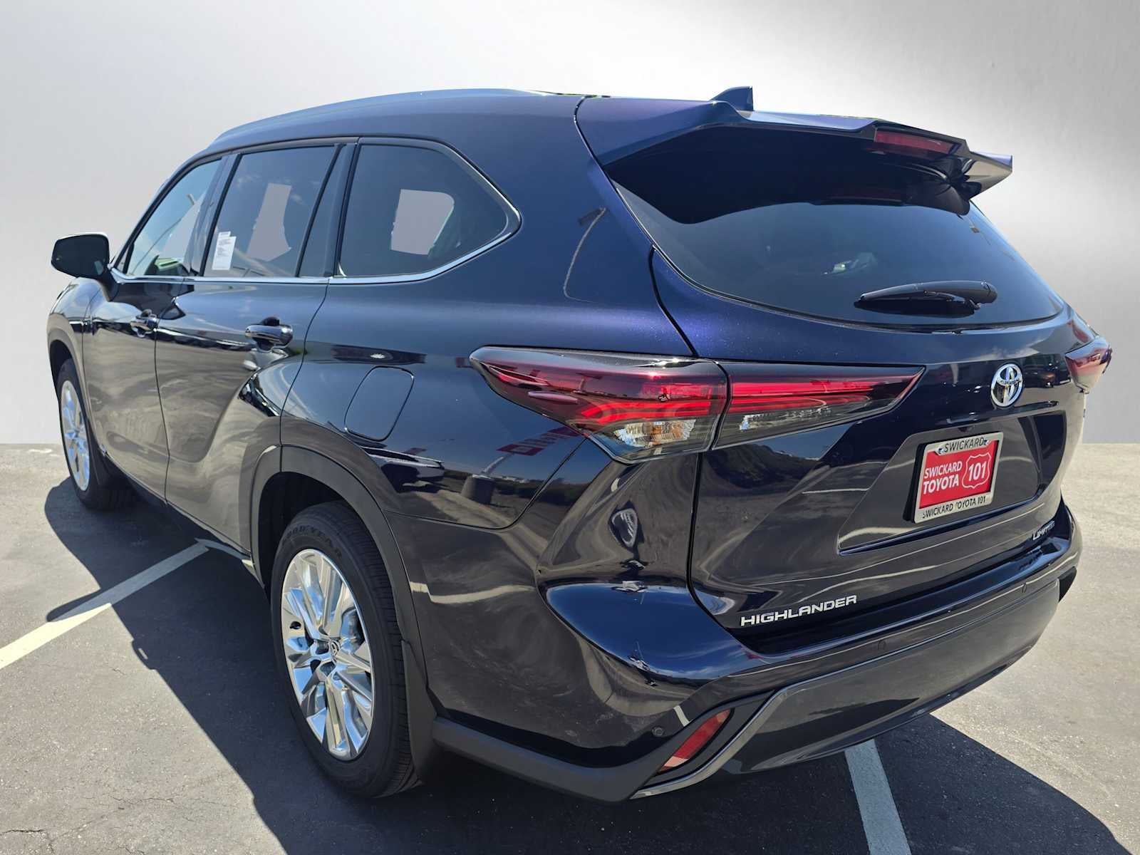 2026 Toyota Highlander Hybrid Limited