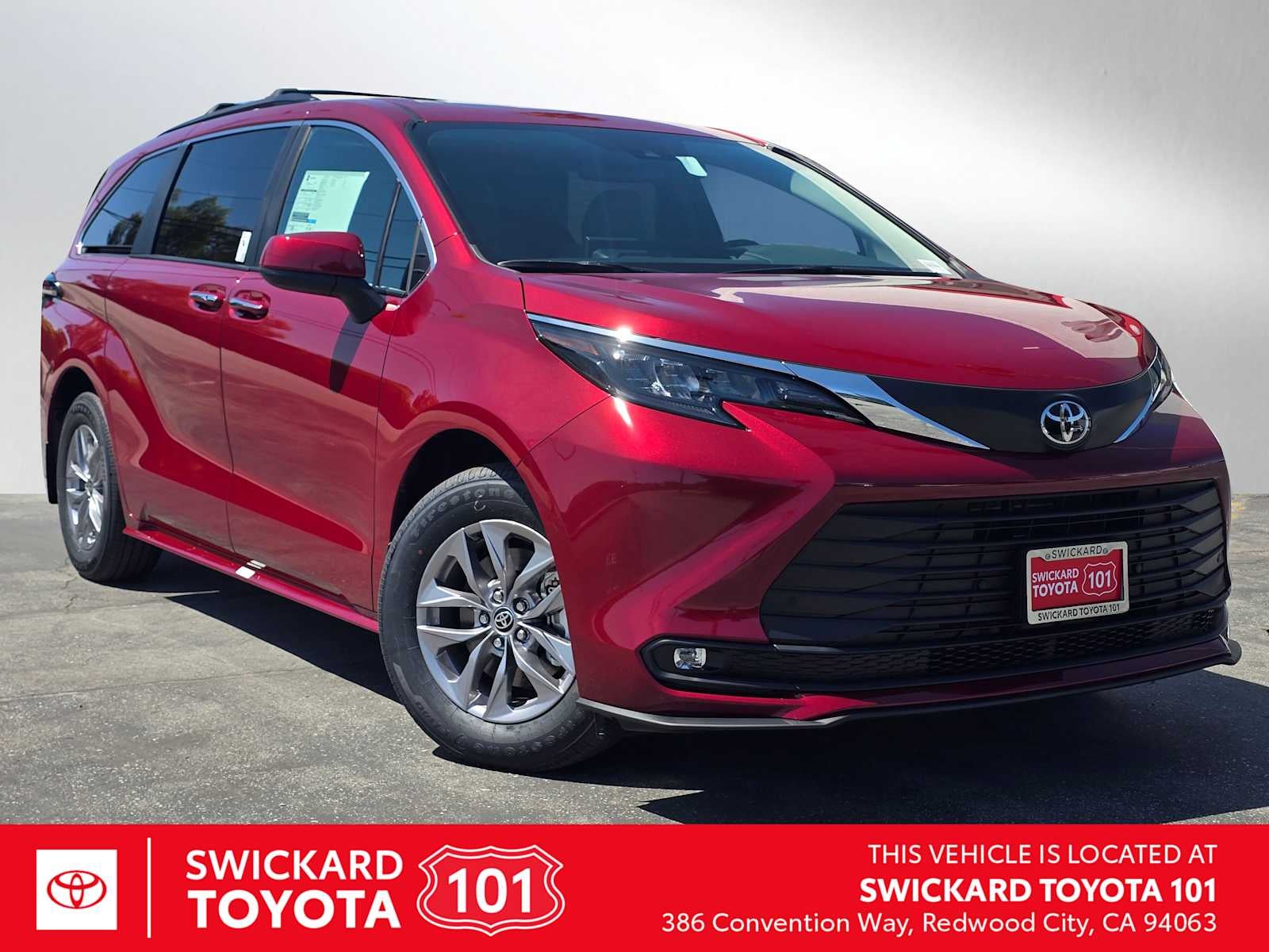 2026 Toyota Sienna XLE