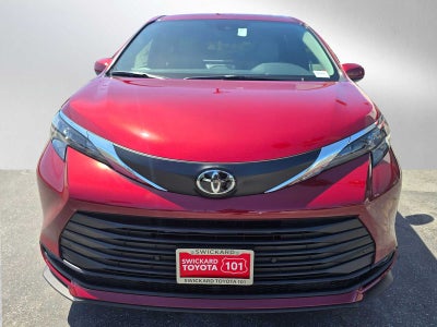 2026 Toyota Sienna XLE