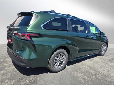 2026 Toyota Sienna XLE